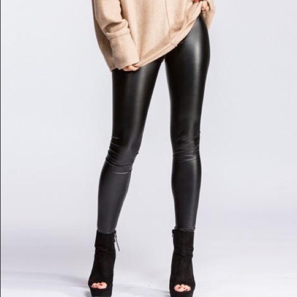 Spanx look faux leather leggings